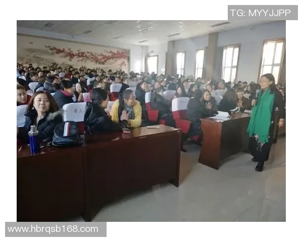 《一个小球迷的梦想之旅与足球明星不期而遇的奇妙时刻》