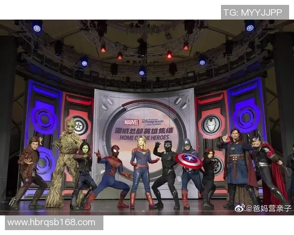 足球明星与妻子共同迎接新人生篇章 他们的爱情故事与成长之路